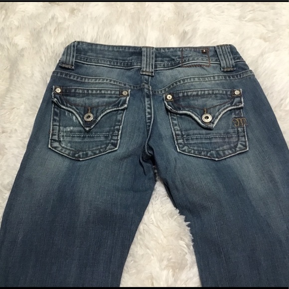 Distressed Miss Me Jeans - Picture 3 of 3